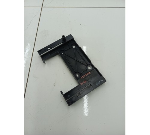 Кронштейн крепление кузова