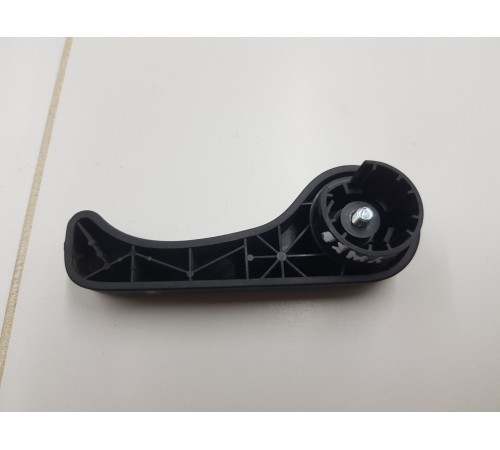 Ручка открывания капота