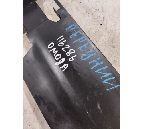 Дефлектор радиатора верхний