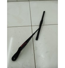 Поводок стеклоочистителя правый