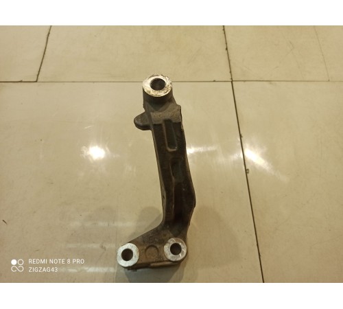 Кронштейн переднего подрамника(левый)