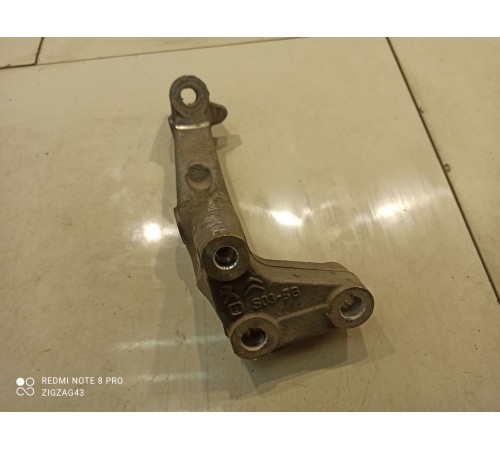 Кронштейн переднего подрамника(левый)