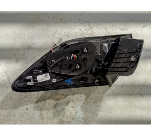 Фонарь задний левый