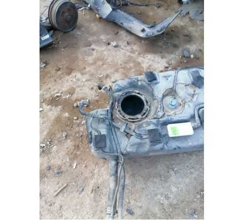 Бак топливный