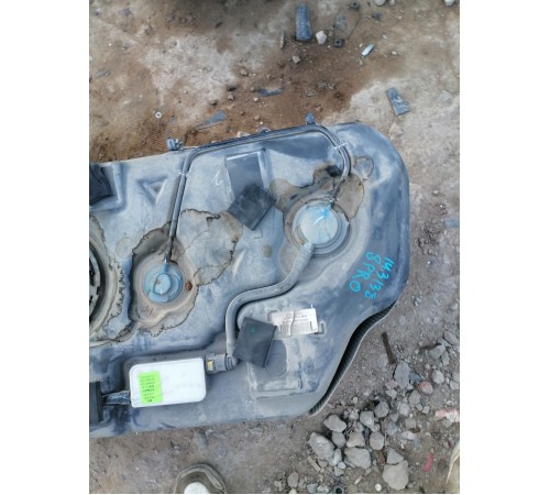 Бак топливный