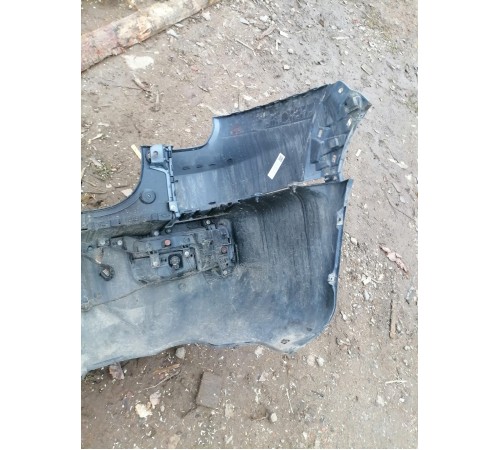 Задний бампер в сборе