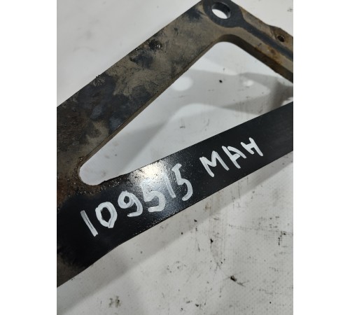 Кронштейн(крепление) рамы