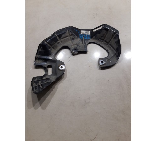 Кожух тормозного диска(передний левый)