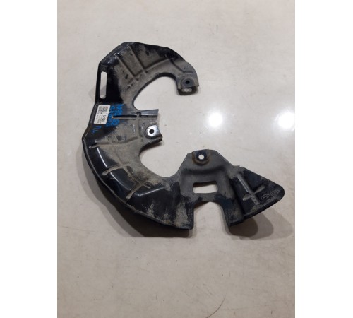 Кожух тормозного диска(передний левый)