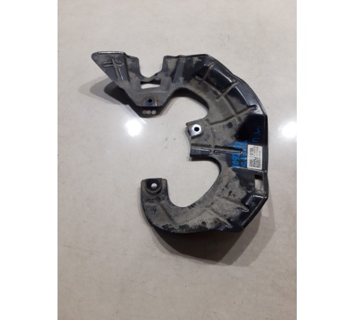 Кожух тормозного диска(передний левый)