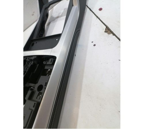 Центральная консоль