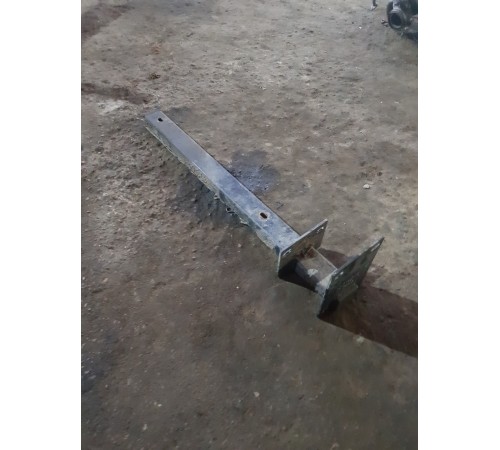 Кронштейн рамы правый