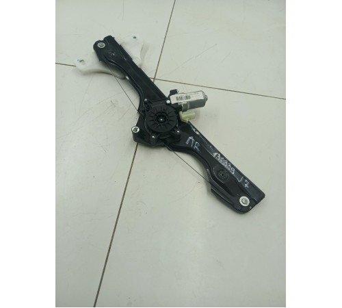 Стеклоподъемник передний правый