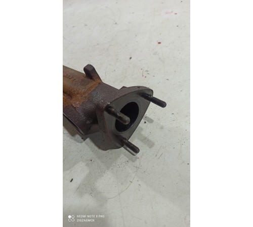 Выпускной коллектор левый