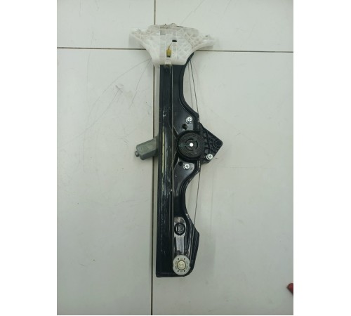 Стеклоподъемник передний правый