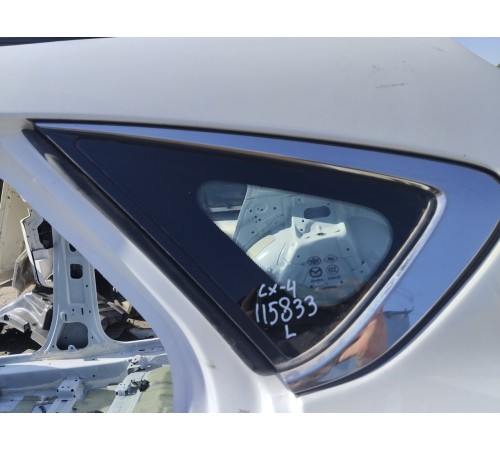 Глухое стекло заднее левое