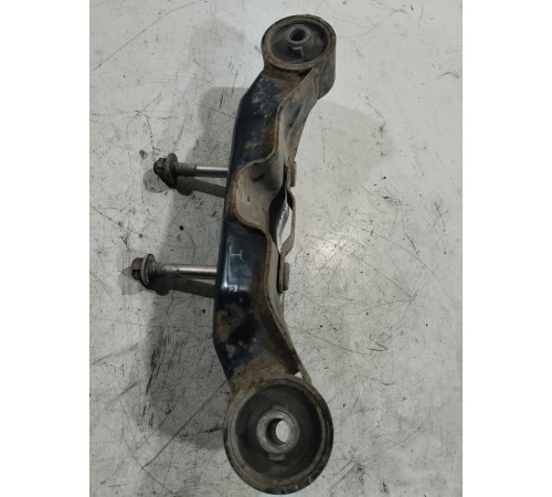 Рычаг подвески задний поперечный