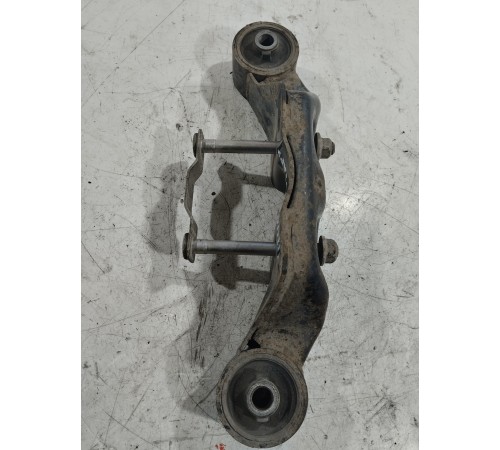 Рычаг подвески задний поперечный