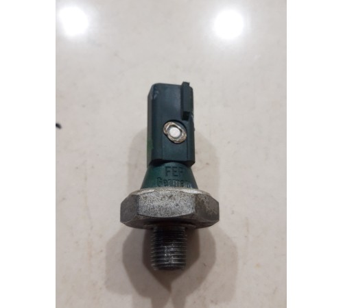 Датчик давления масла