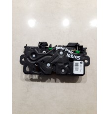 Замок крышки багажника