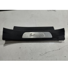 Накладка порога (задняя левая)