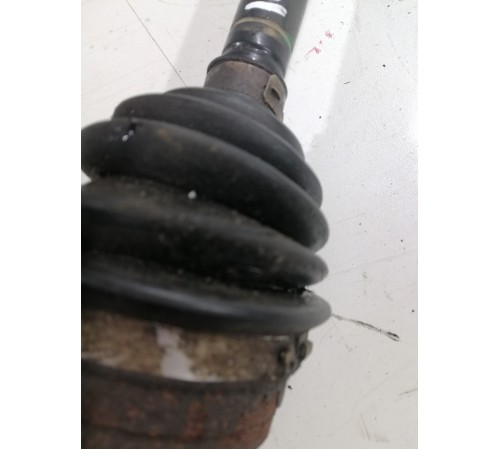 Привод полуось задний