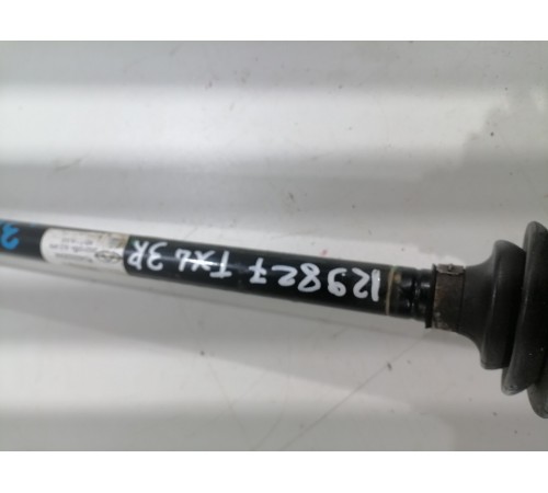 Привод полуось задний