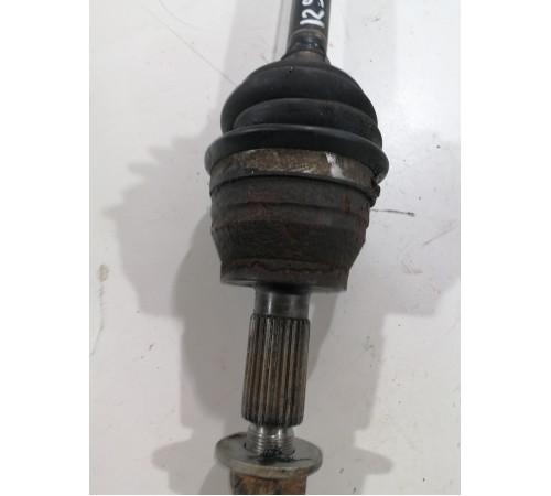 Привод полуось задний