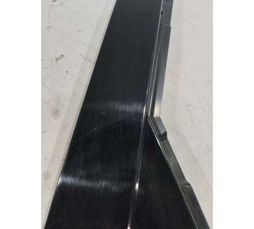 Накладка двери (задняя правая)