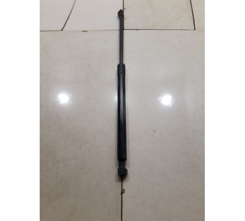 Амортизатор крышки багажника(левый)