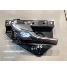 Ручка двери (передняя, левая, внутренняя)