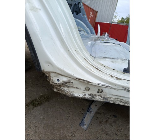 Порог со стойкой правый