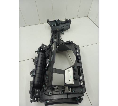 Накладка торпедо правая