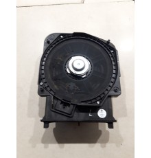 Сабвуфер передний левый