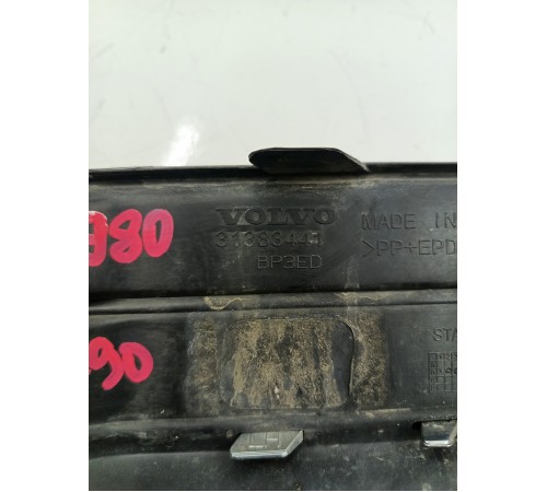 Решетка бампера левая