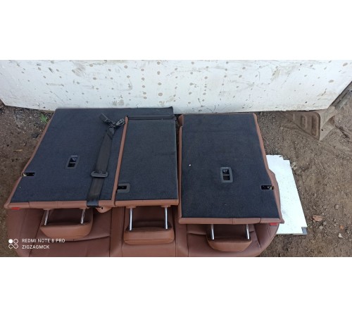 Задний ряд сидений