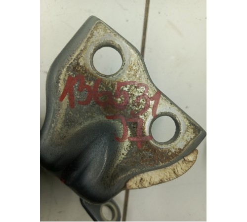 Петли дверей