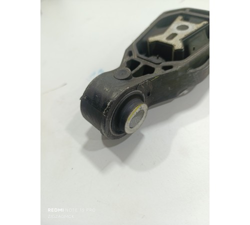 Подушка двигателя верхняя