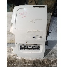 Дверь багажника левая