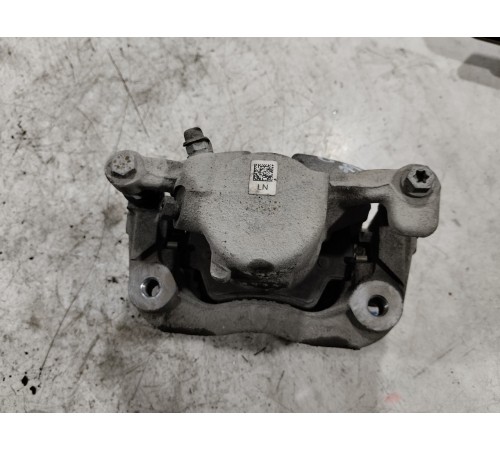 Суппорт передний правый