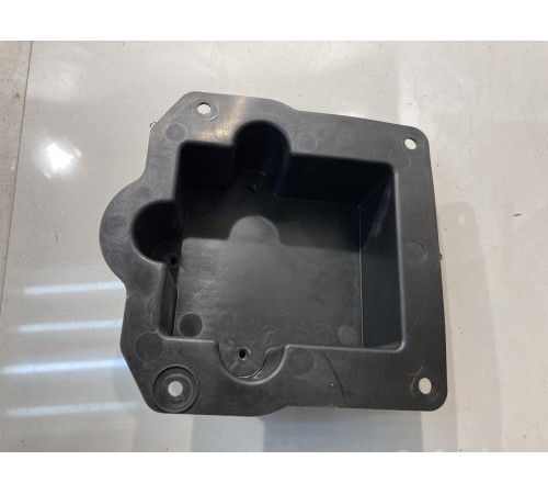 Кронштейн блока комфорта (задний,левый)