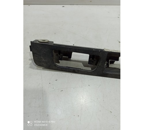 Накладка крышки багажника