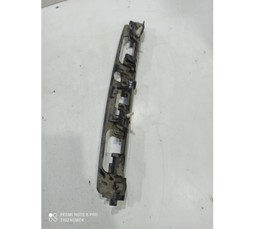 Накладка крышки багажника