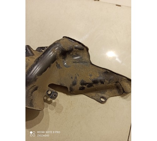 Защита(пыльник) правый