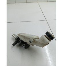 Главный тормозной цилиндр в сборе