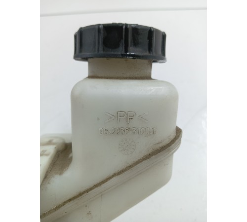 Главный тормозной цилиндр в сборе