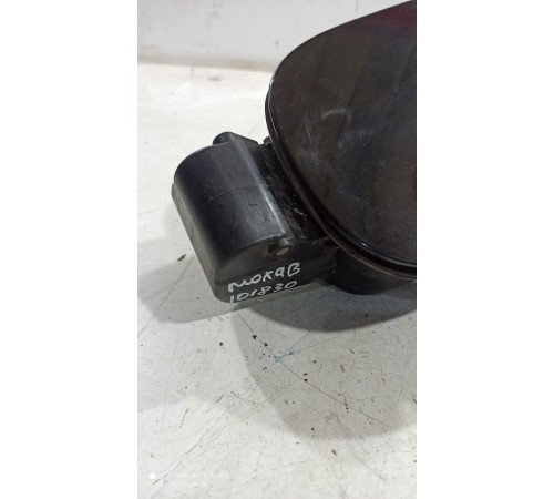 Лючок бензобака