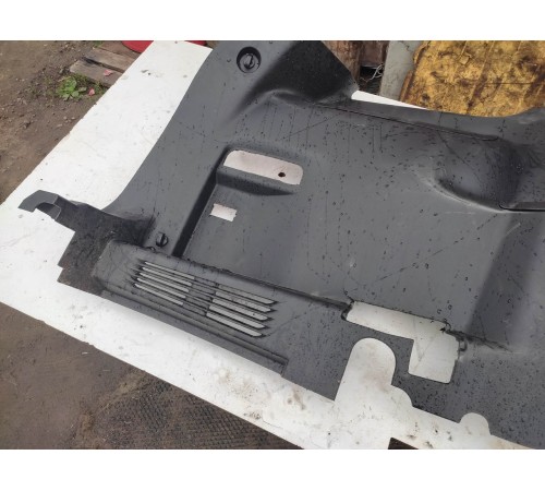 Обшивка багажника(левая)