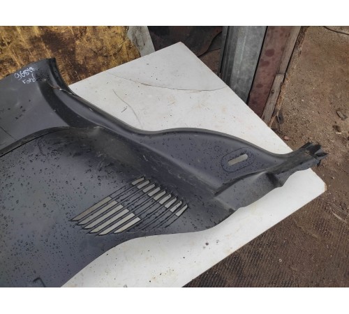 Обшивка багажника(левая)