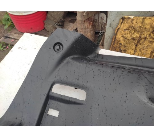 Обшивка багажника(левая)